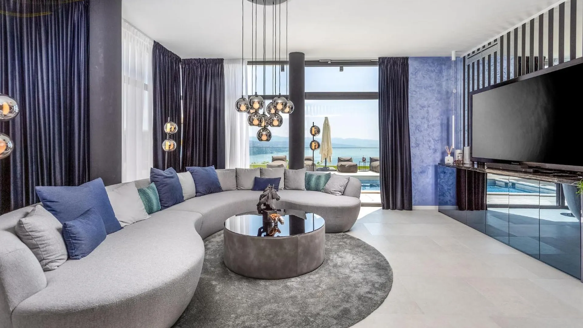 Lovely Home In Opatija With Wifi 0*,