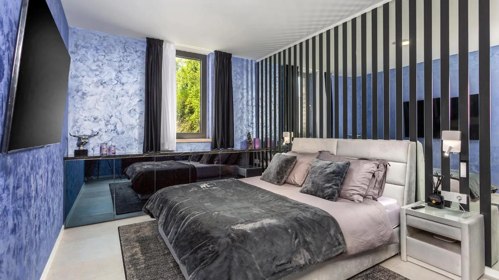 Lovely Home In Opatija With Wifi 0*,